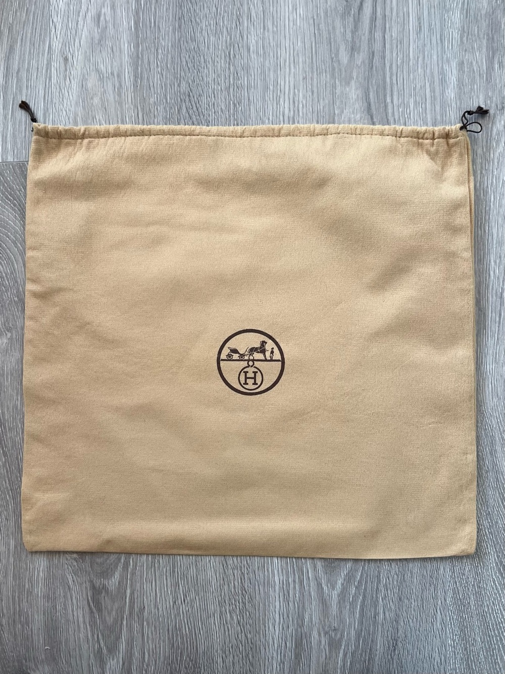 Hermes dust bag (C428)